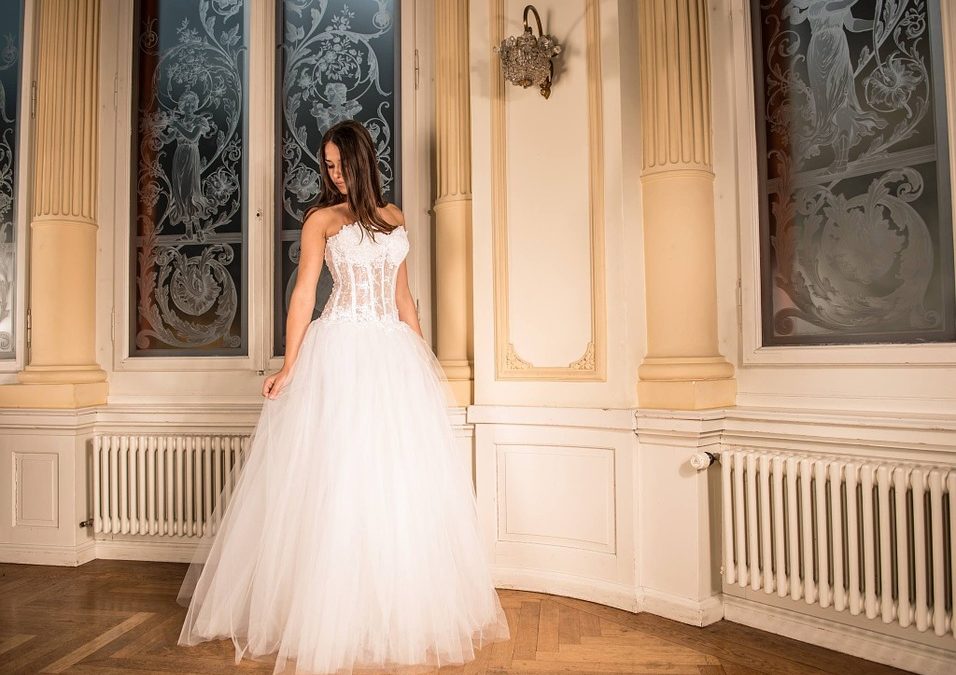 Pourquoi choisir une robe de mariée dans une boutique ?