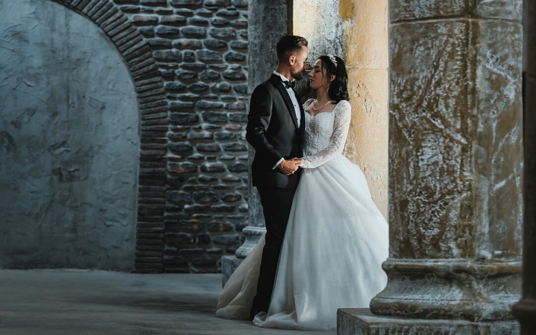 Comment choisir la robe fourreau de mariage parfaite pour votre silhouette ?